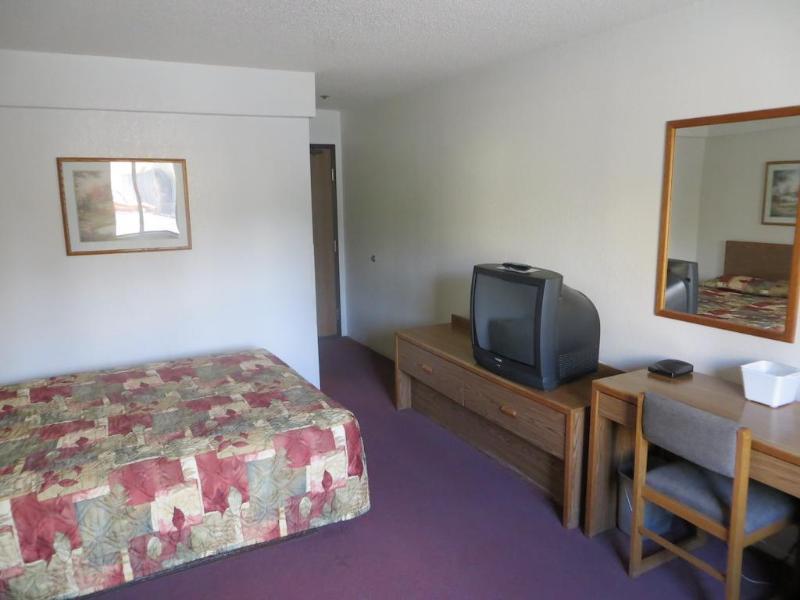ホテル Super 8 By Wyndham Saanichton Victoria Airport エクステリア 写真
