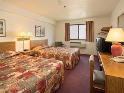 ホテル Super 8 By Wyndham Saanichton Victoria Airport エクステリア 写真